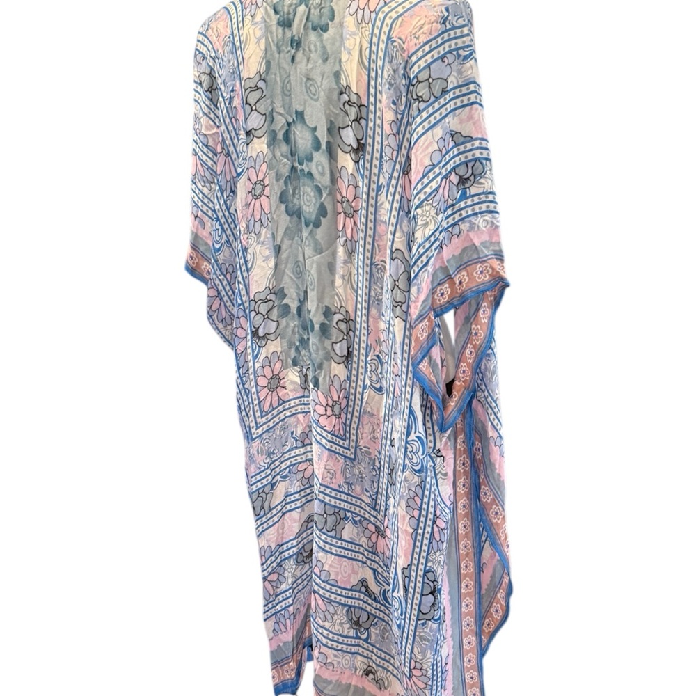 Woven Heart Blue, White and Pink Caftan - Picture 4 of 6